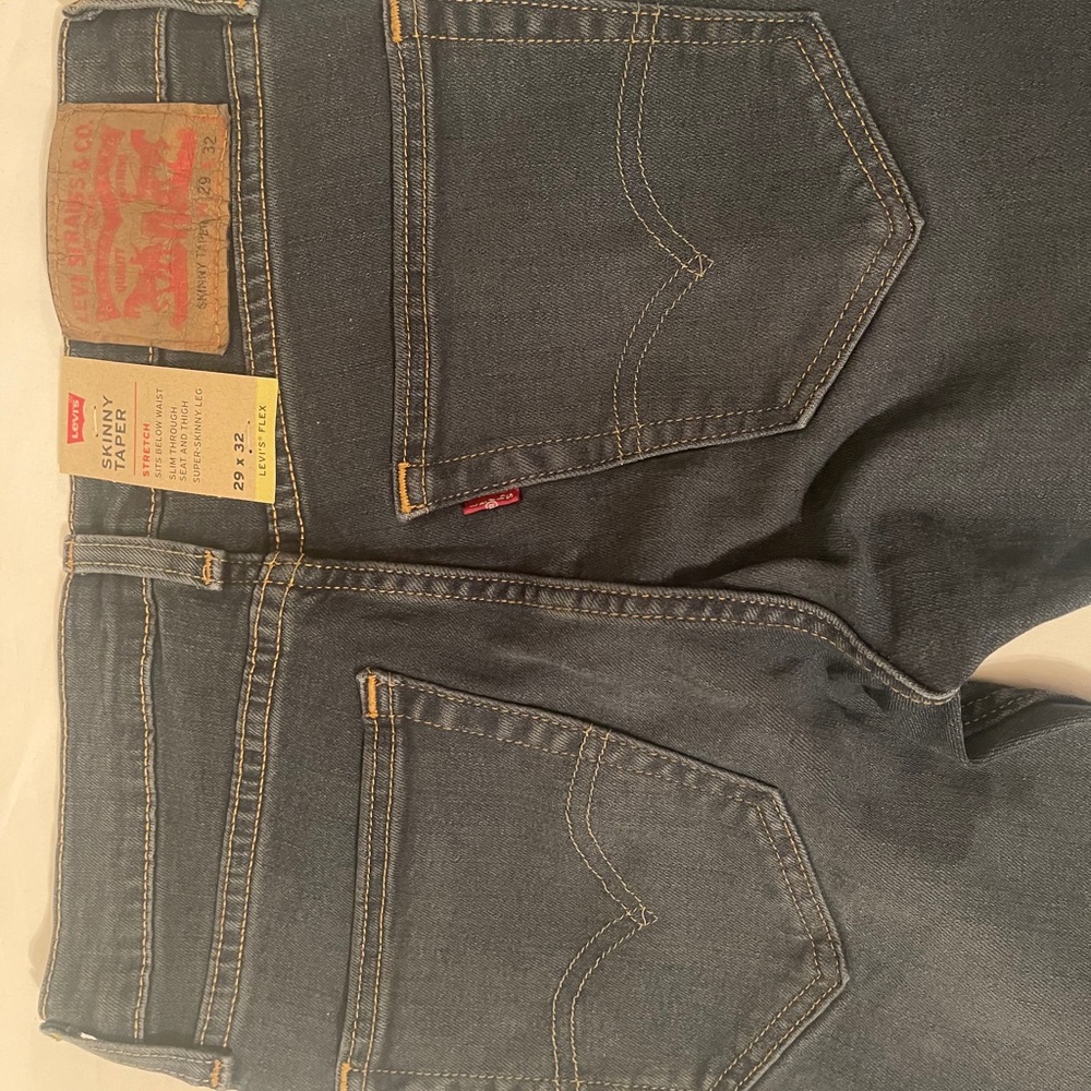 New Levi’s size 29x32